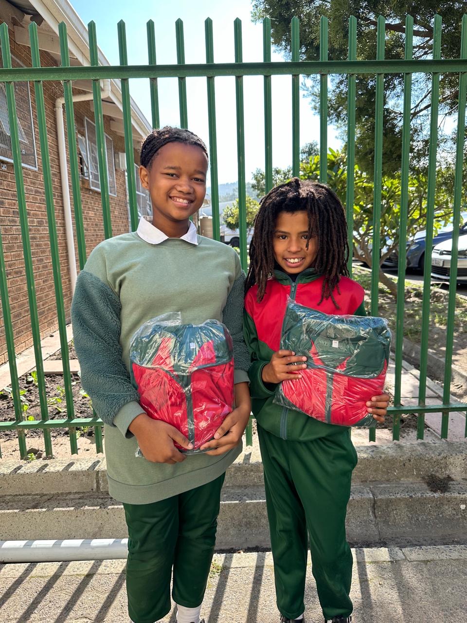 dad0fb9e f11d 4246 bdc4 cc9d82663f09